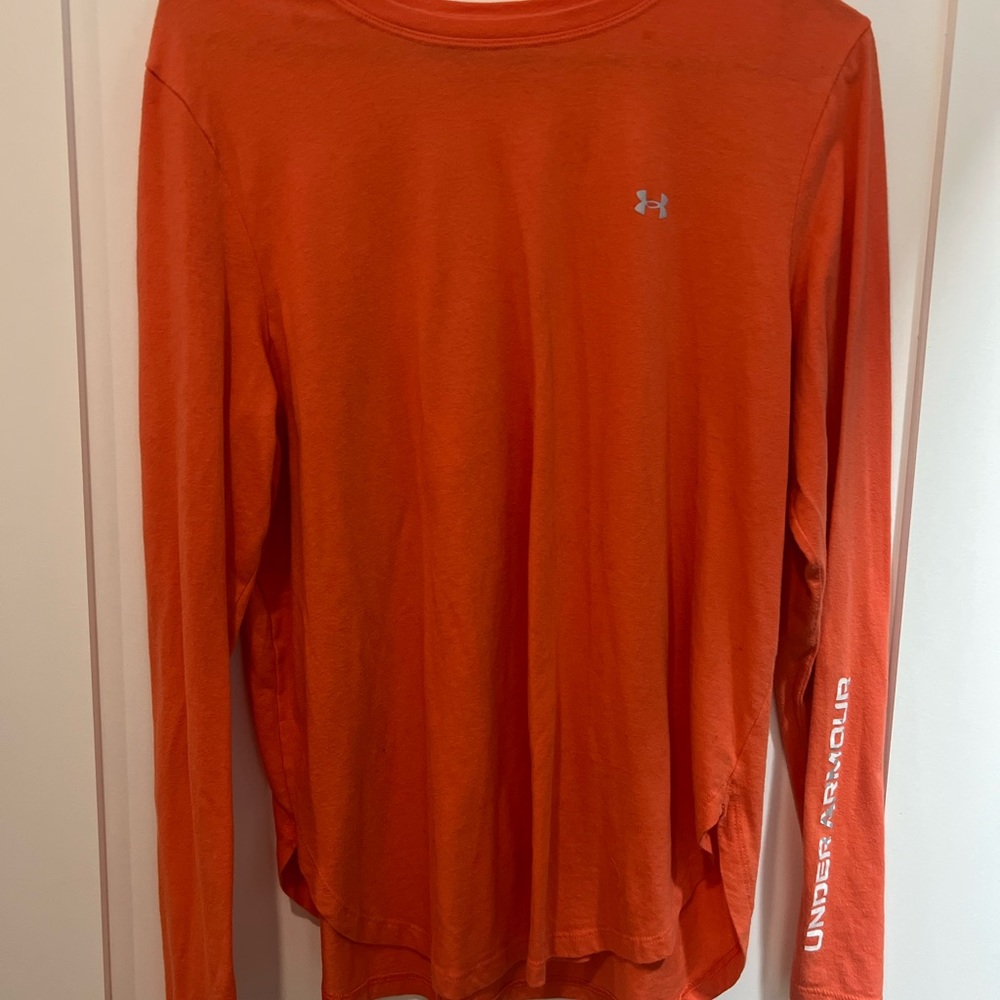 Under Armour Top